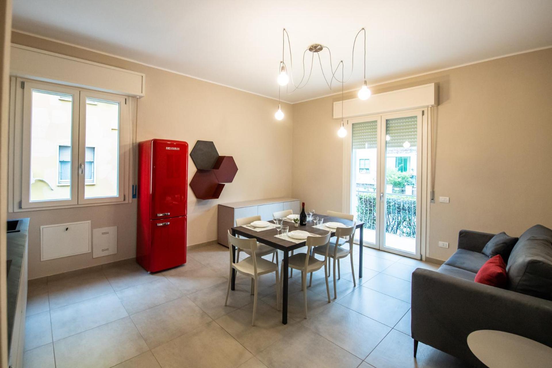350 M Da Ospedale Maggiore L Parcheggio Prive L Rooms Parma Luaran gambar
